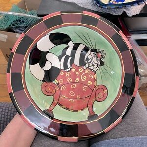 This is rare vintage serving bowl made by Lynda Corneille